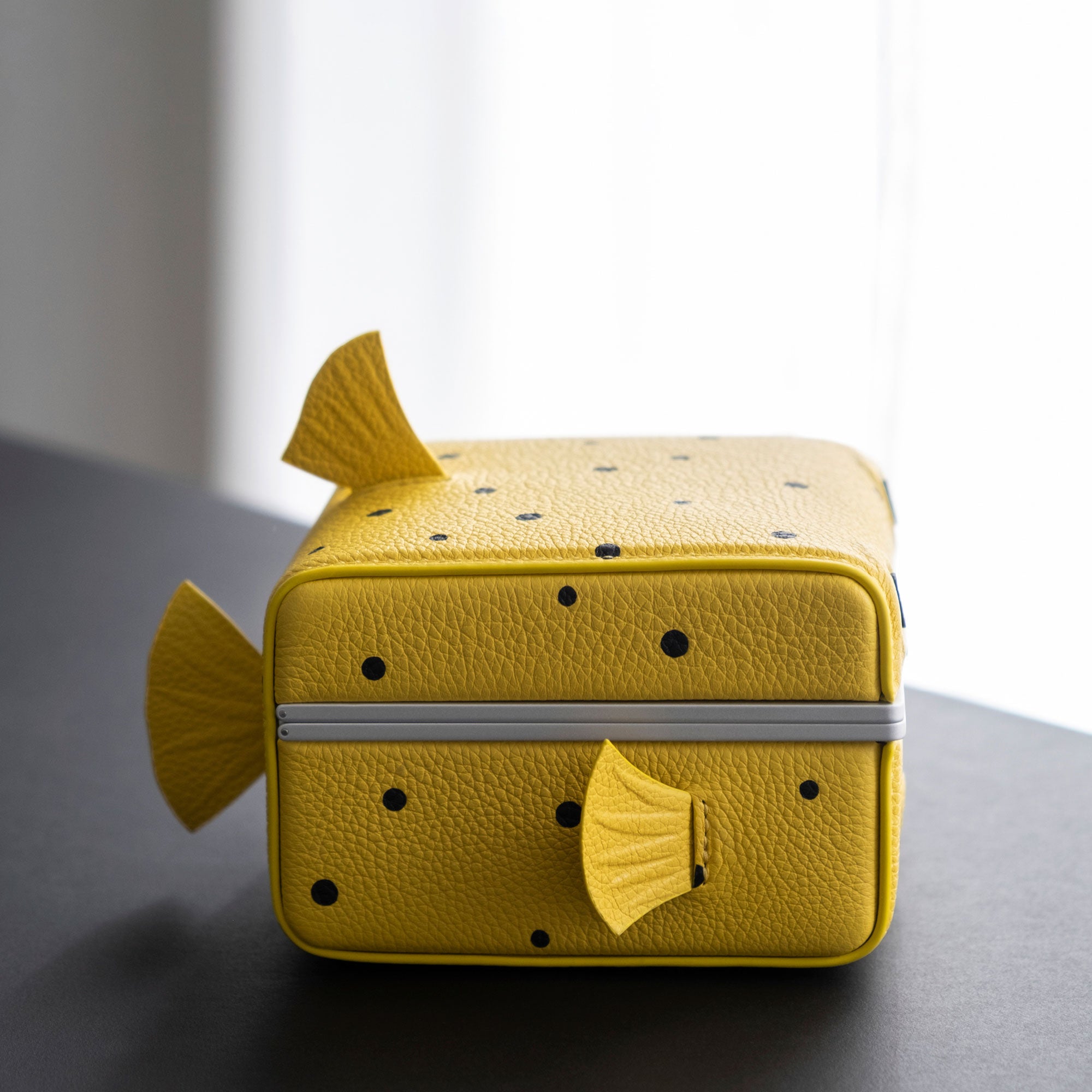 EATON 1 WATCH CASE SPECIAL EDITION - YELLOW BOXFISH