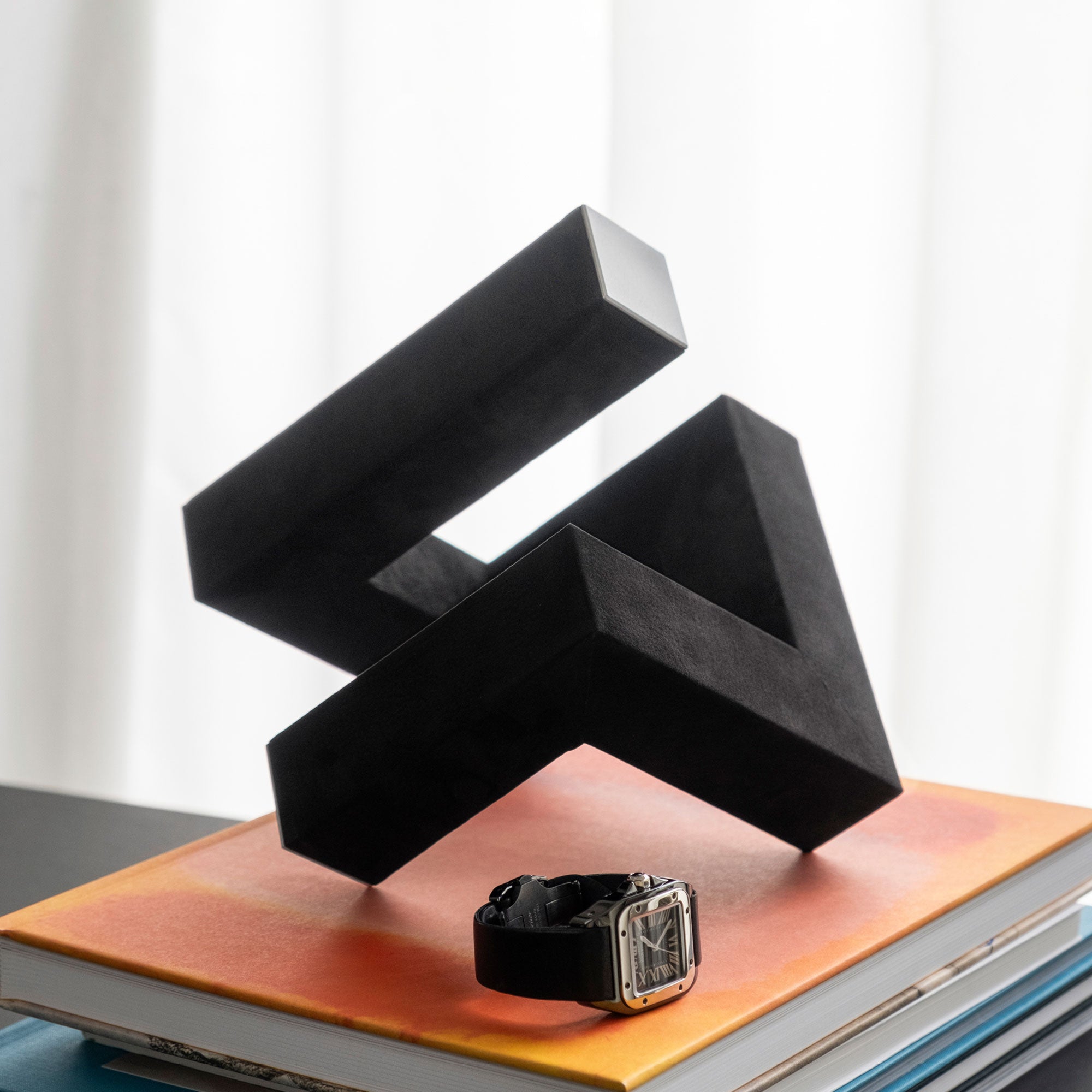 HUDSON 3 WATCH STAND - BLACK / GREY