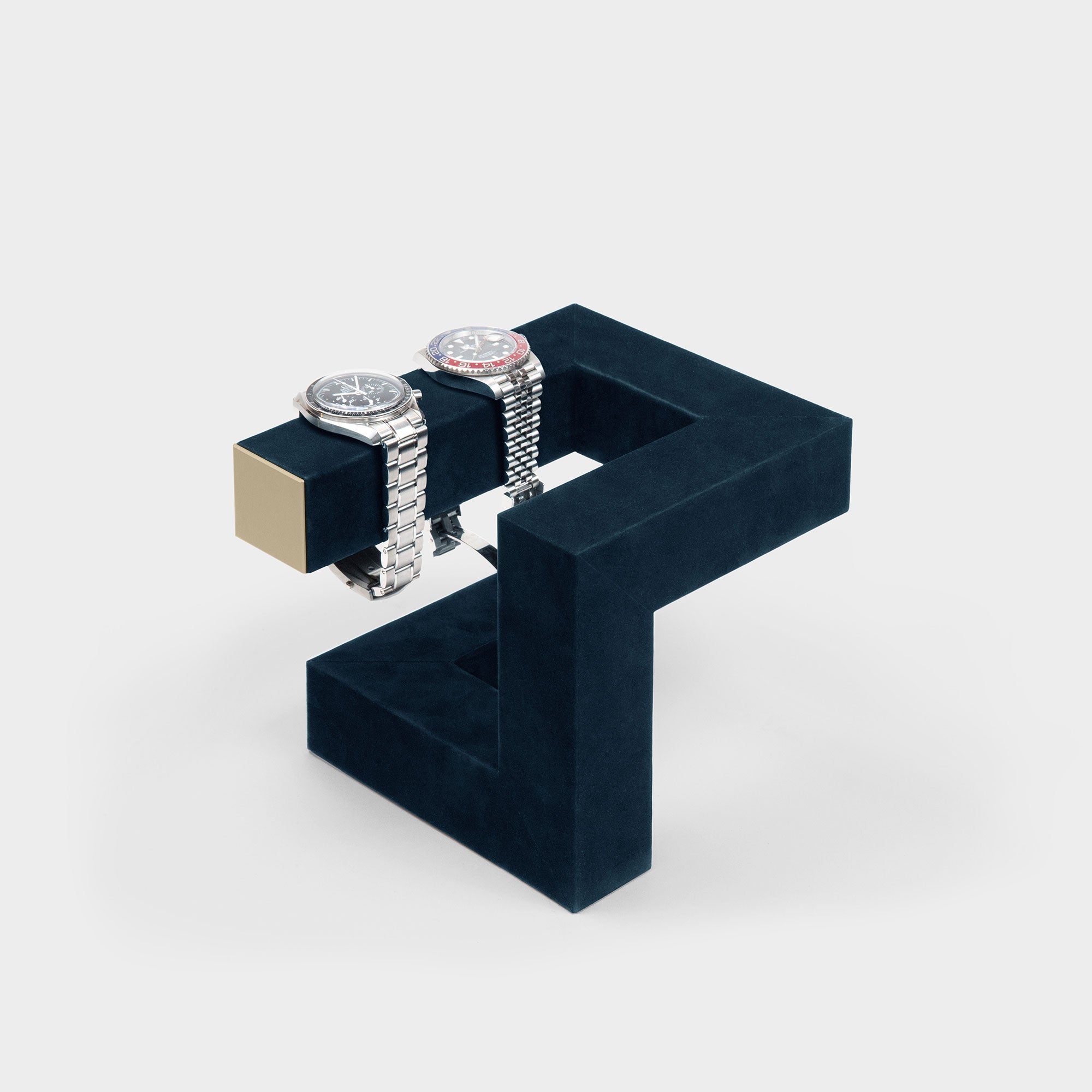 Product photo of Hudson 3 Watch stand displaying watches artfully.