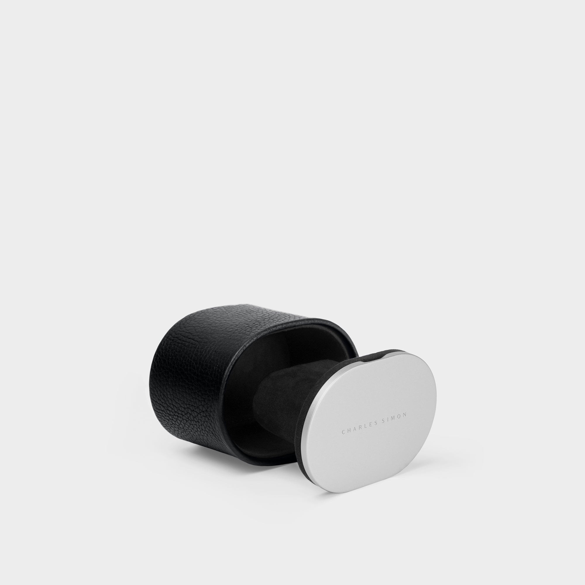 Open Theo travel watch roll in black leather with black Alcantara interior for one luxury watch