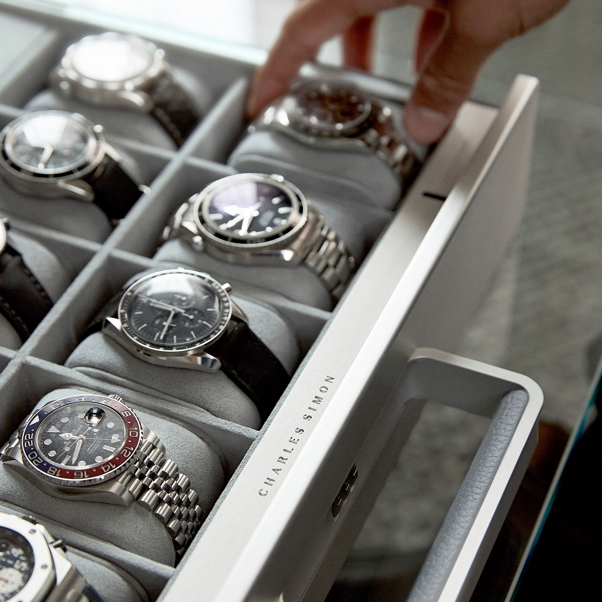 Closeup shot of the carbon and aluminum fiber protective casing of the Mackenzie Watch case by Charles Simon