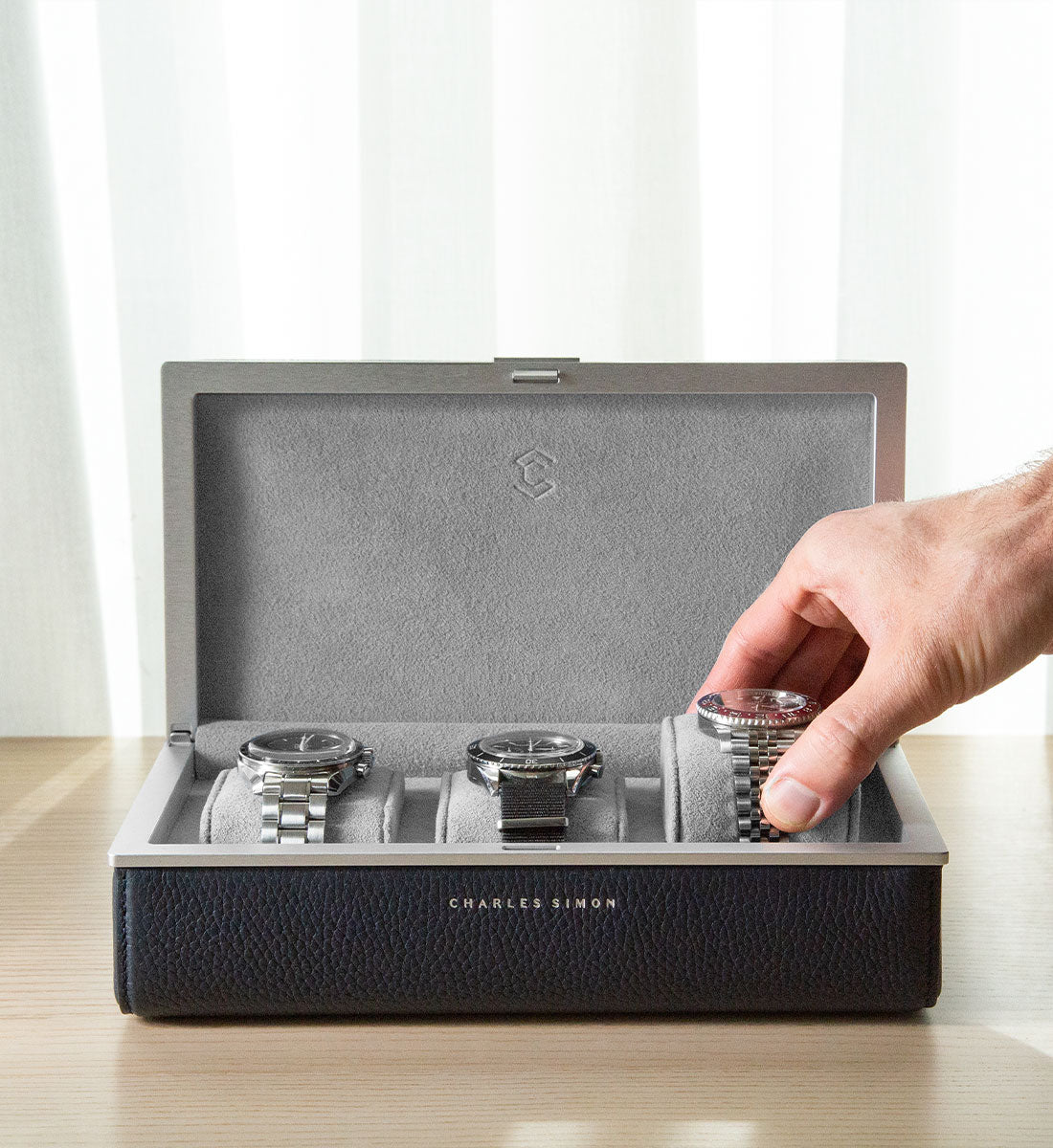 EATON 3 WATCH CASE - BLACK / GREY