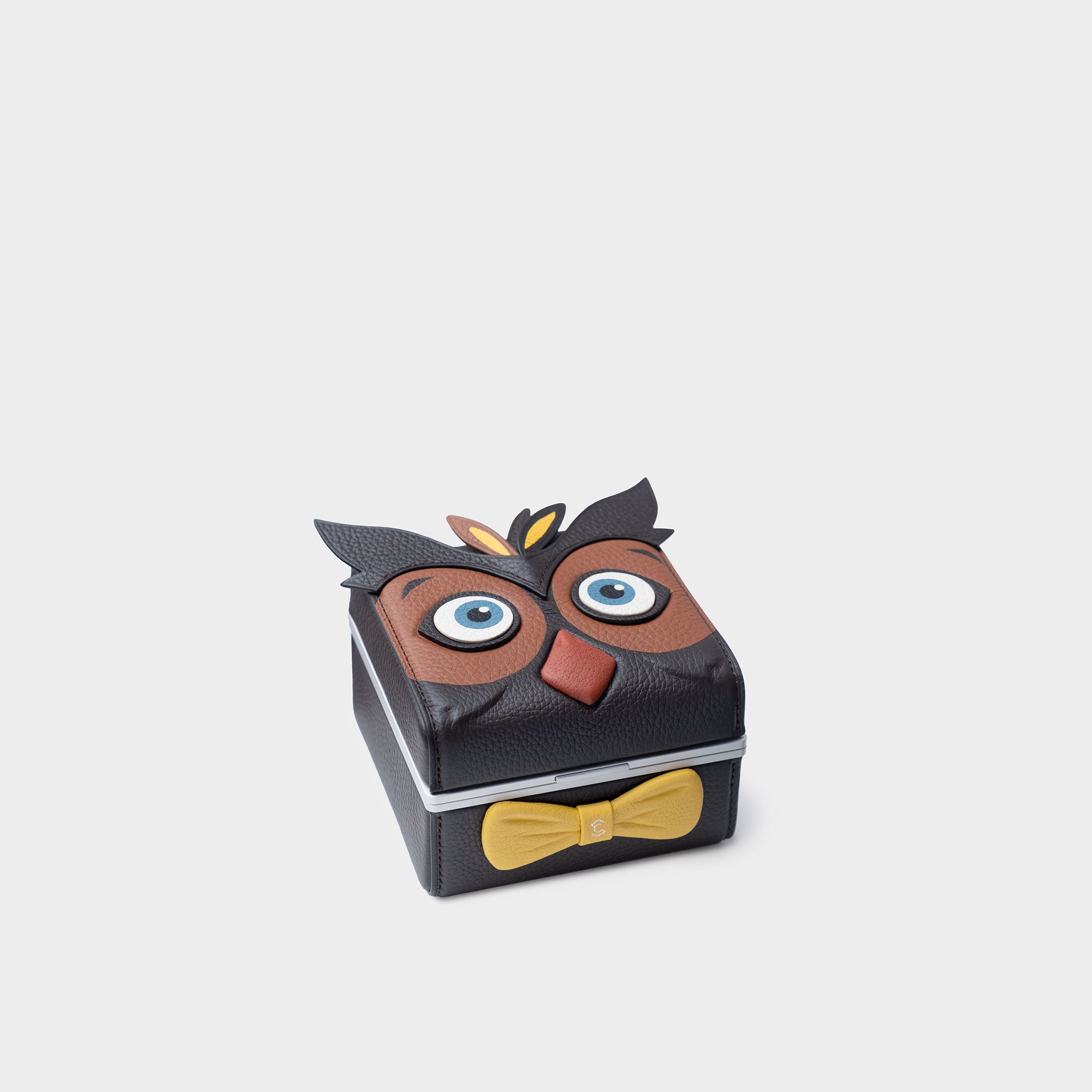 EATON 1 WATCH CASE SPECIAL EDITION OWL - CHARLES SIMON X ARABWATCHGUIDE