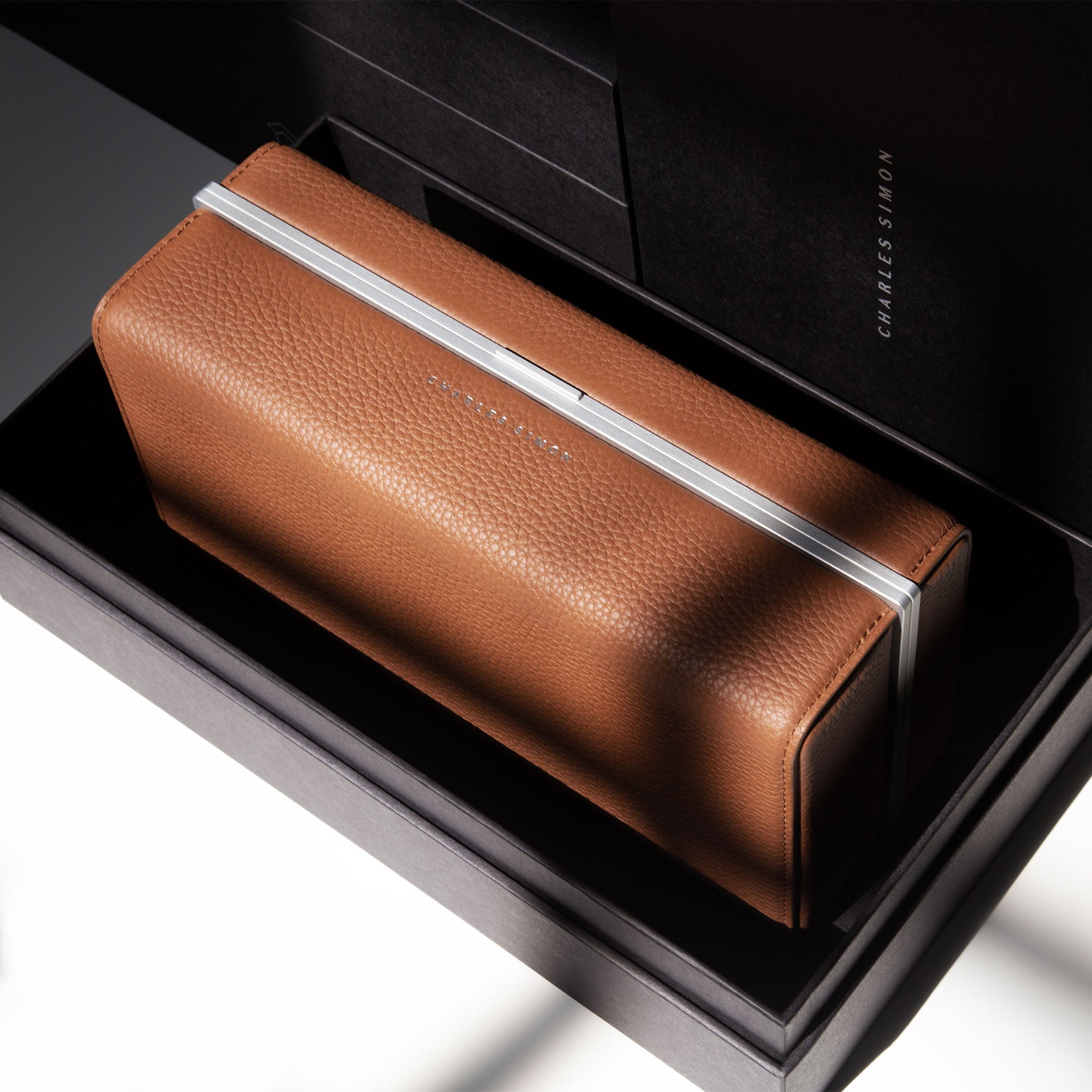 Eaton 3 luxury watch case for 3 watches made from tan leather