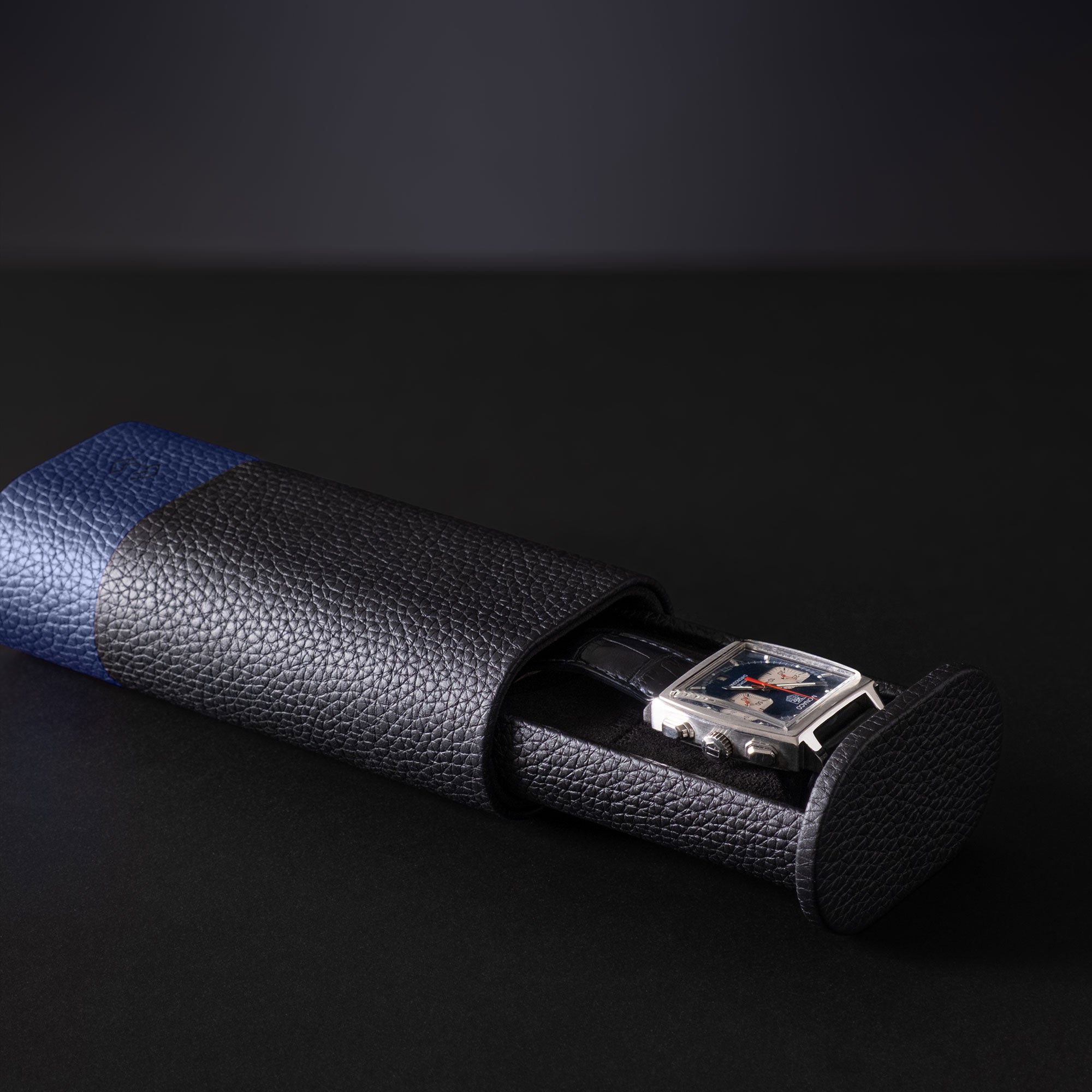 Travel watch roll Formula 1 style, sleek single watch case with strap for secure watch protection on the go.