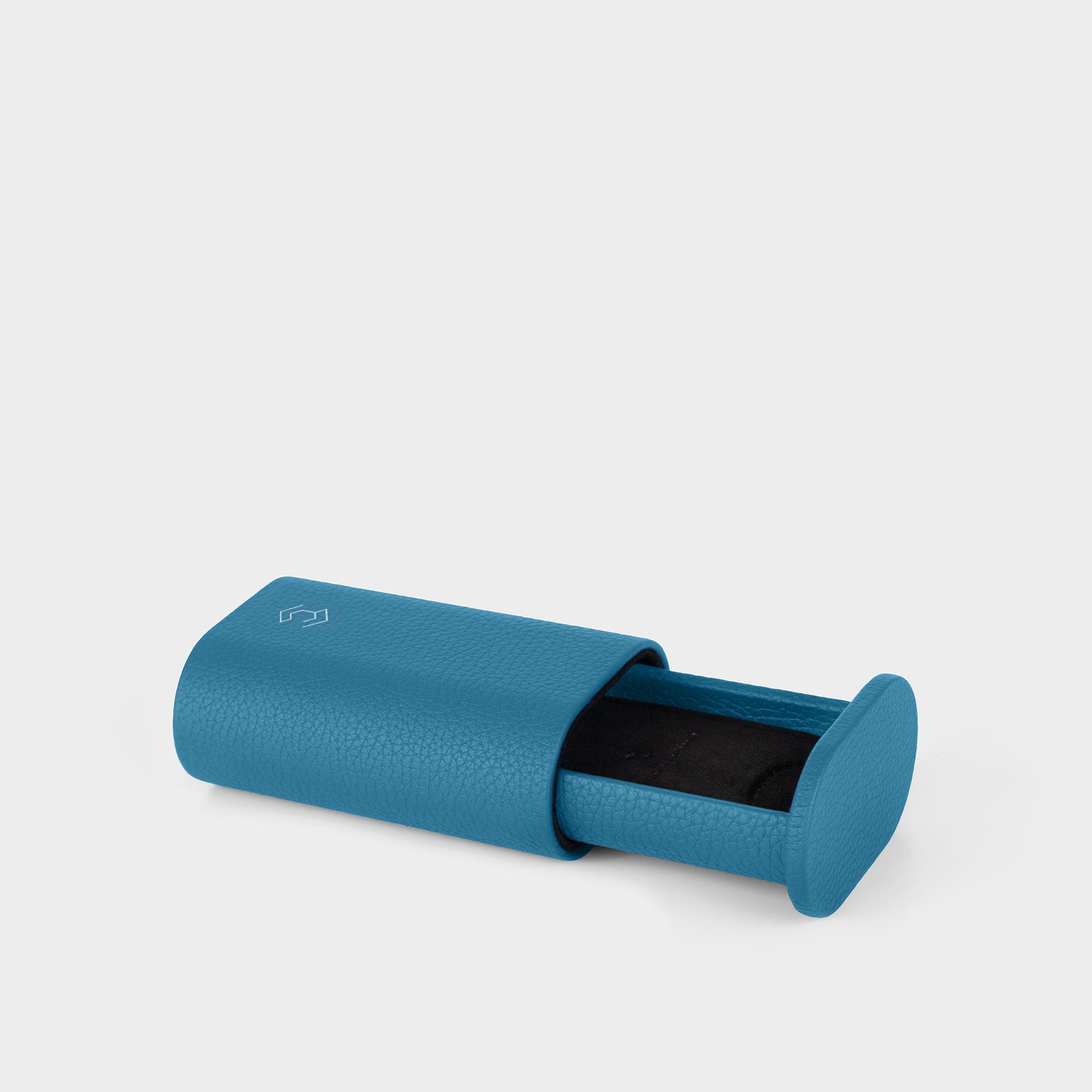 OSCAR 1 WATCH ROLL - SKY BLUE