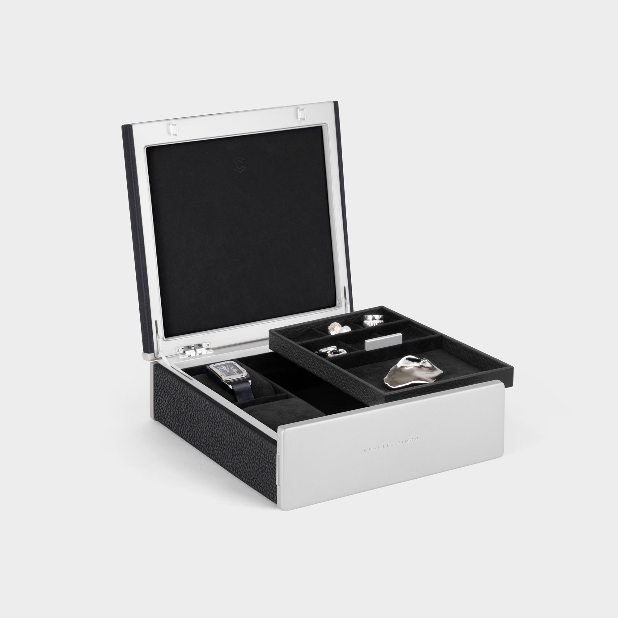 Product photo of Taylor 2 Watch and Jewelry box in black leather and notte interior displaying 2 watches and an entire jewelry collection