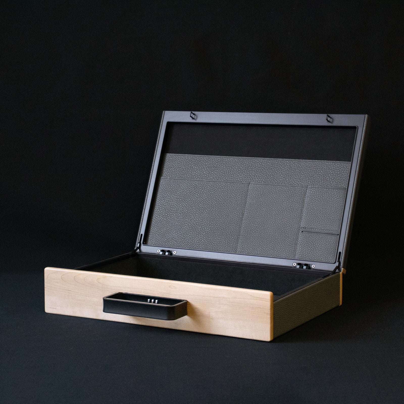 Charles-Simon_bespoke_Mackenzie_Original_black_aliuminum_1, watch briefcase handmade in canada